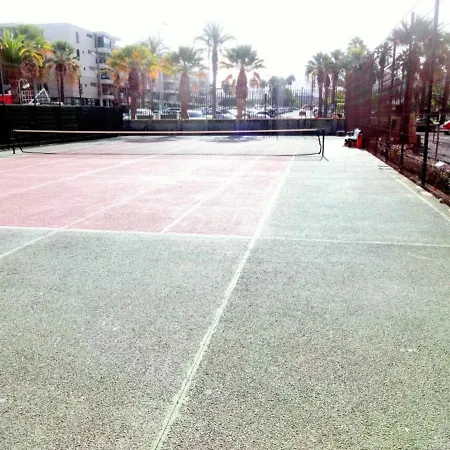 Americas - 1 Bedroom - Flayla-h