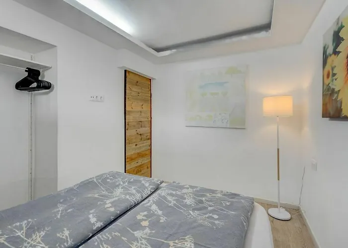 Americas - 1 Bedroom - Flayla-h דירה פלאייה דה לאס אמריקס