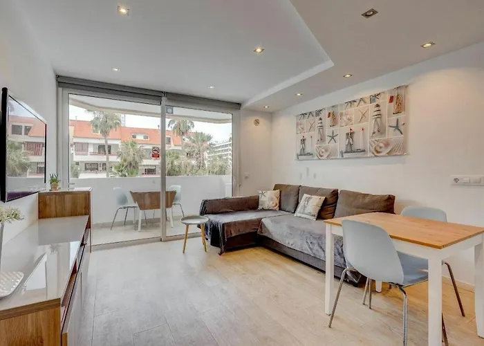 Americas - 1 Bedroom - Flayla-h